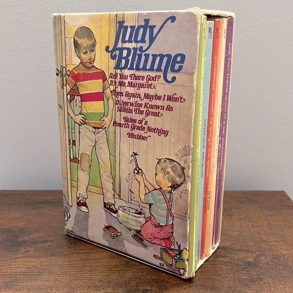Vintage JUDY BLUME Box Set 5 Five Books Paperback Dell Yearling Books 1970’s - Picture 1 of 7
